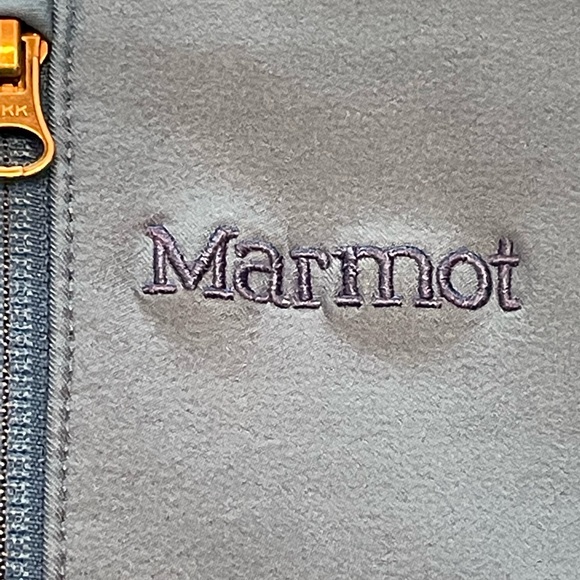 Medium Royal Blue nylon Marmot ski coat - Picture 4 of 13